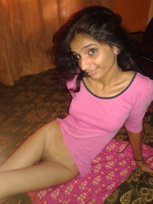 Skinny figured sexy Indian girls pics 20