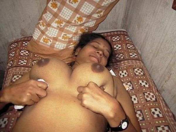 indian chubby nude aunties pics - 11