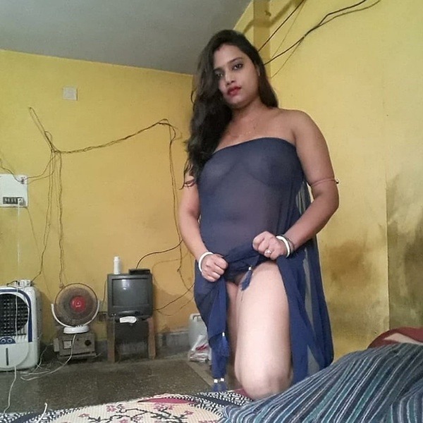 indian rural horny aunties pics - 7