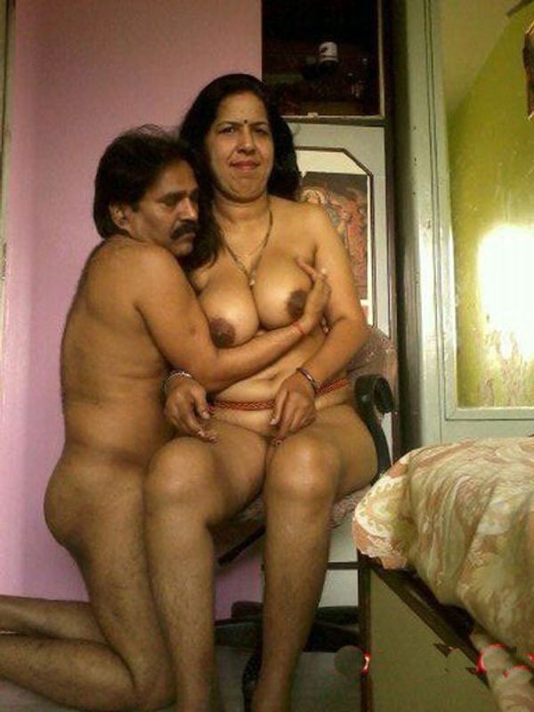 Nude Old Aunty Pic