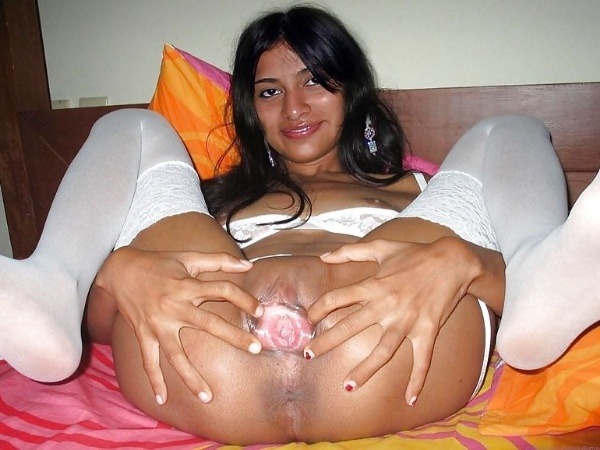horny indian nude girls pics - 19