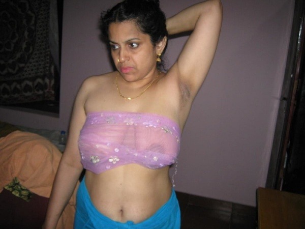 mature mallu nude photos to uplift horny desires - 2