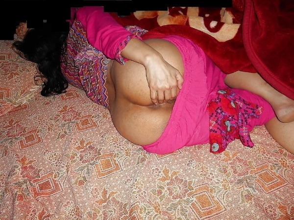 dashing desi bhabhi nude pics sexy butt juggs - 44
