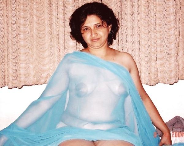 desi beautiful aunties nude xxx pics boobs ass - 9