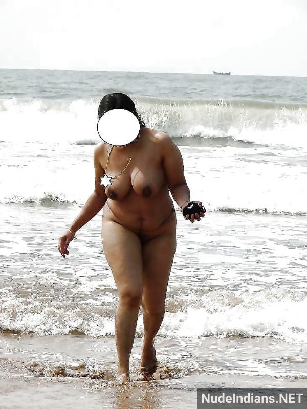 sexy nude bhabhi boobs pics desi big tits xxx - 50