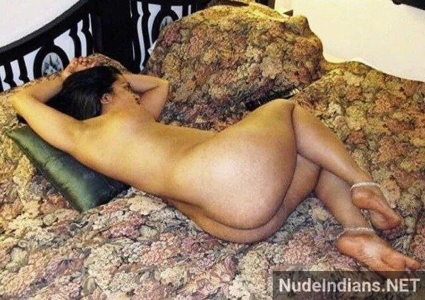big ass desi bhabhi nude pose - 21