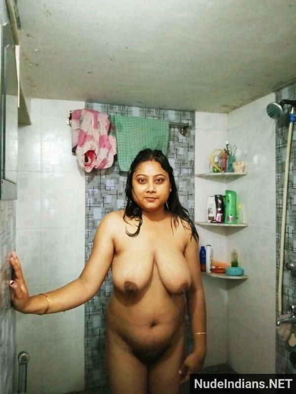 sex hungry indian aunty nude photo gallery - 18