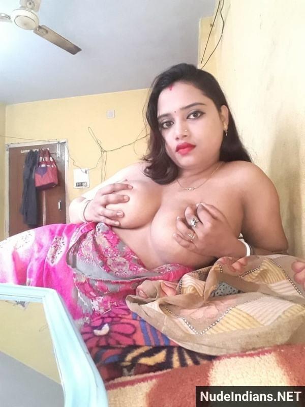 delhi nude bhabhi boobs porn pics - 18