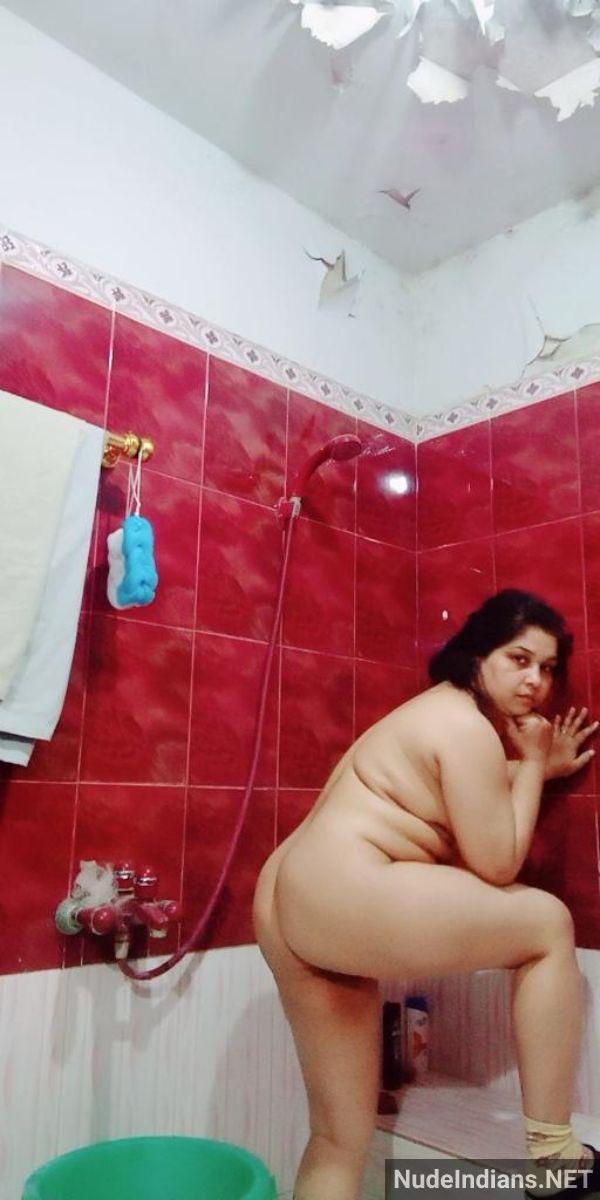 chudasi desi aunty nude pics - 12