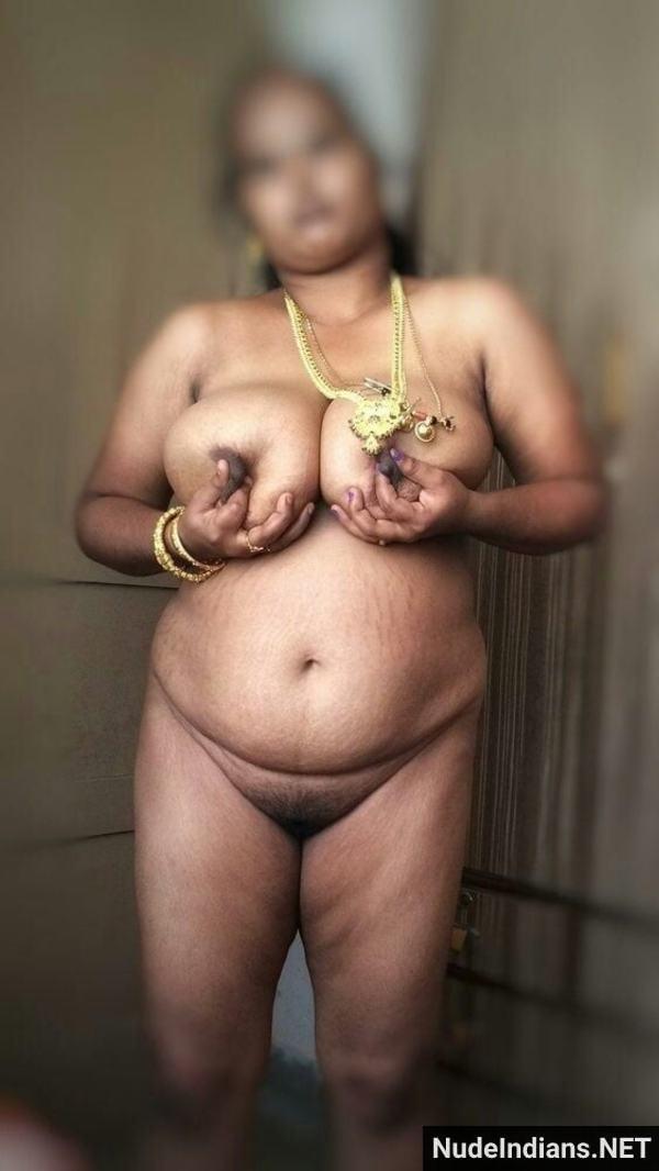 indian aunty boobs naked pics - 27