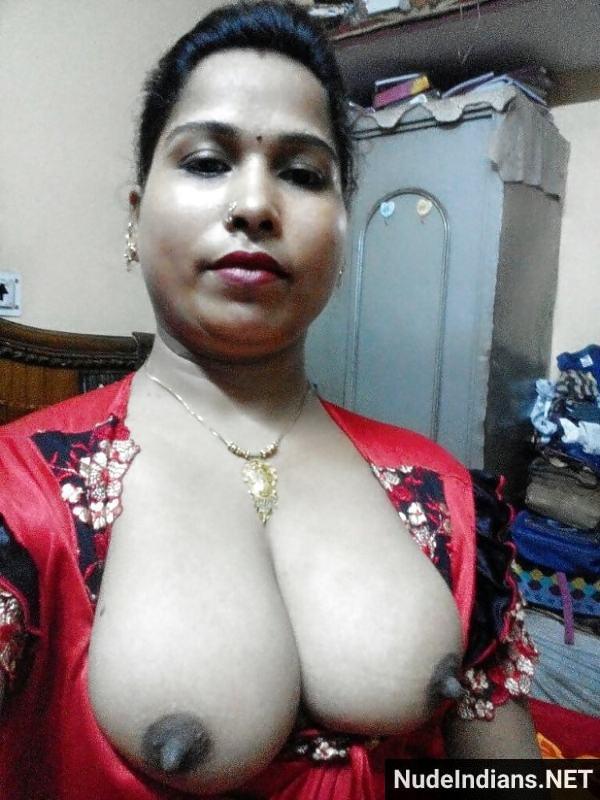 indian aunty boobs naked pics - 4