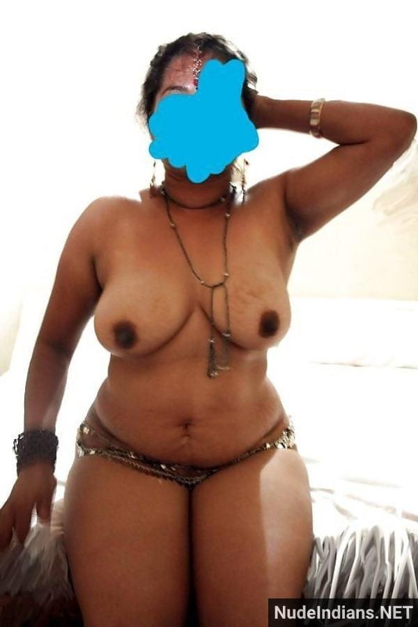 nude desi aunty seducing porn pics - 36