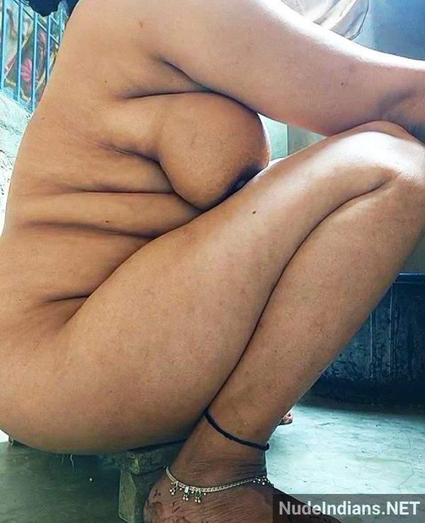 indian bhabhi nude photos - 1