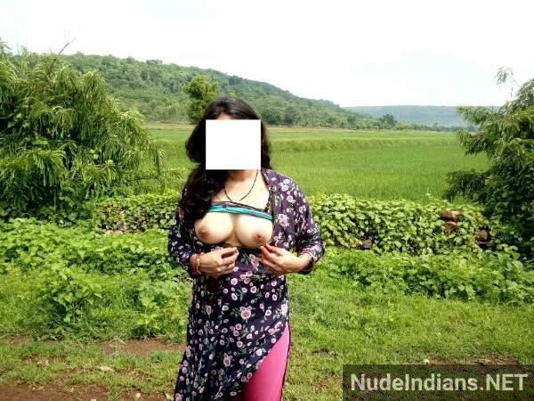 sexy indian bhabhi nude photos - 1