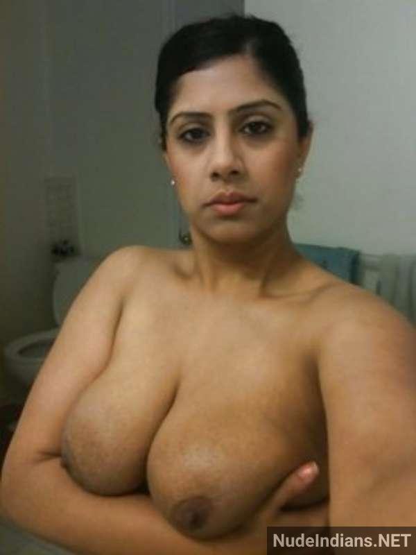 desi big boobs pics of doodhwali bhabhi - 5
