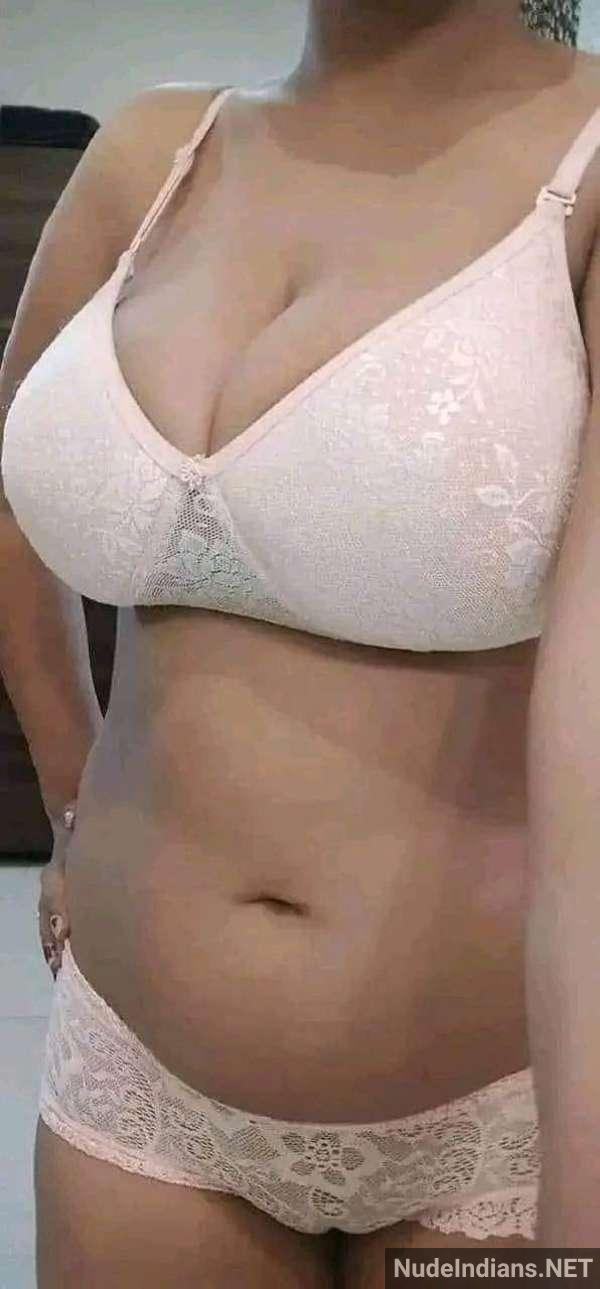 desi girls showing boobs ass in bra panty - 11