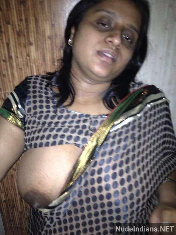 xnxx indian boobs pics nude bhabhi - 31