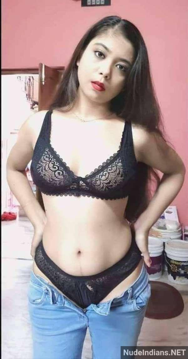 mallu bhabhi bra panty porn images - 4