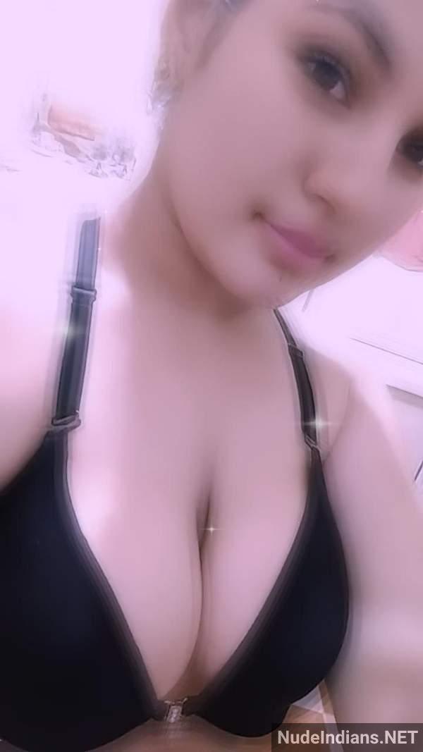 hot nude indian girl boobs pics 23