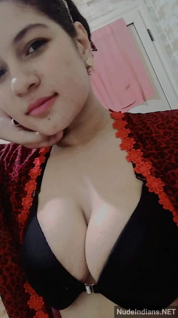 hot nude indian girl boobs pics 58