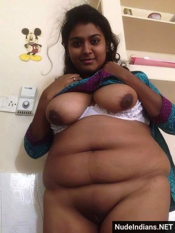mature telugu aunty nudes of big boobs and ass 28