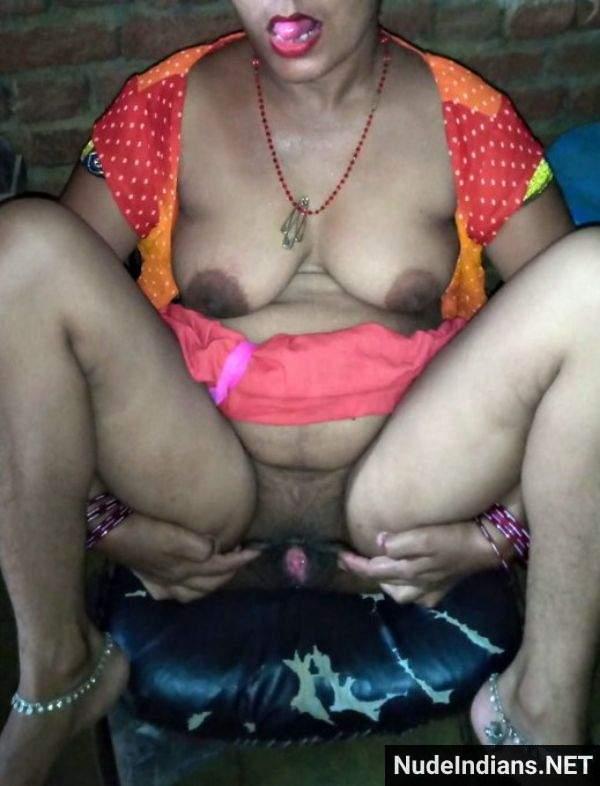 mature telugu aunty nudes of big boobs and ass 38