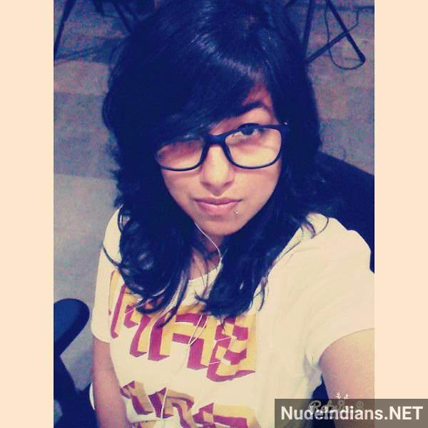 indian xxx pic divorced bhabhi nangi selfies 35