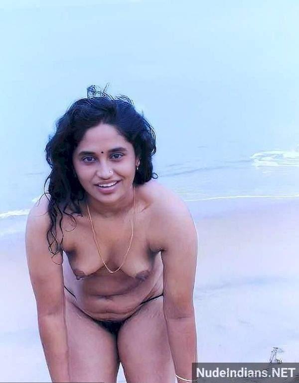 nude tamil aunty mulai and pundai pics 17