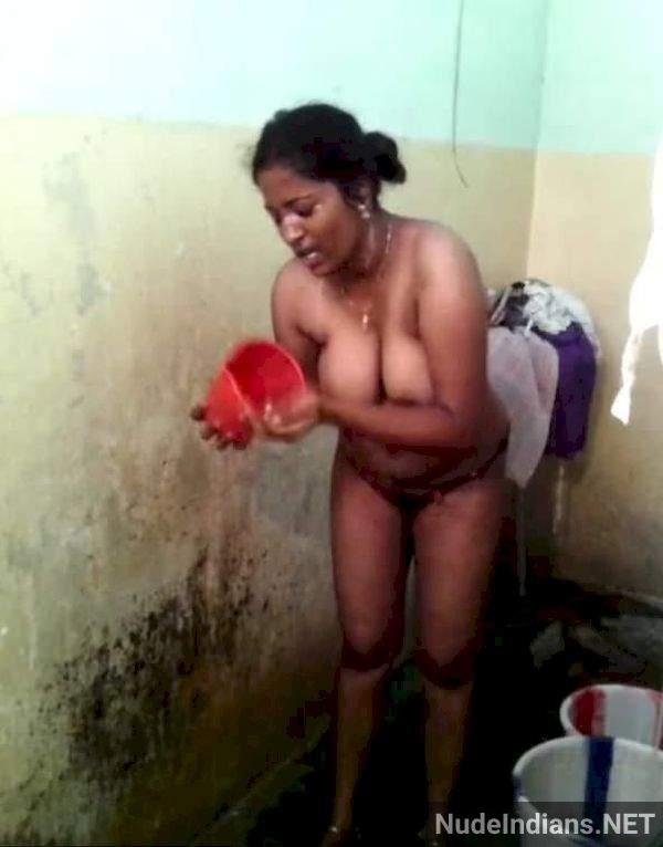nude tamil aunty mulai and pundai pics 18