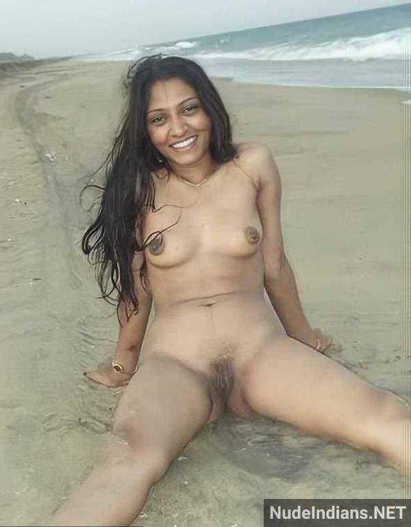 nude tamil aunty mulai and pundai pics 41