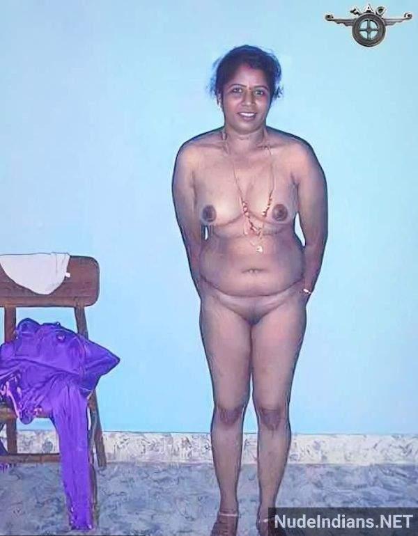 nude tamil aunty mulai and pundai pics 62