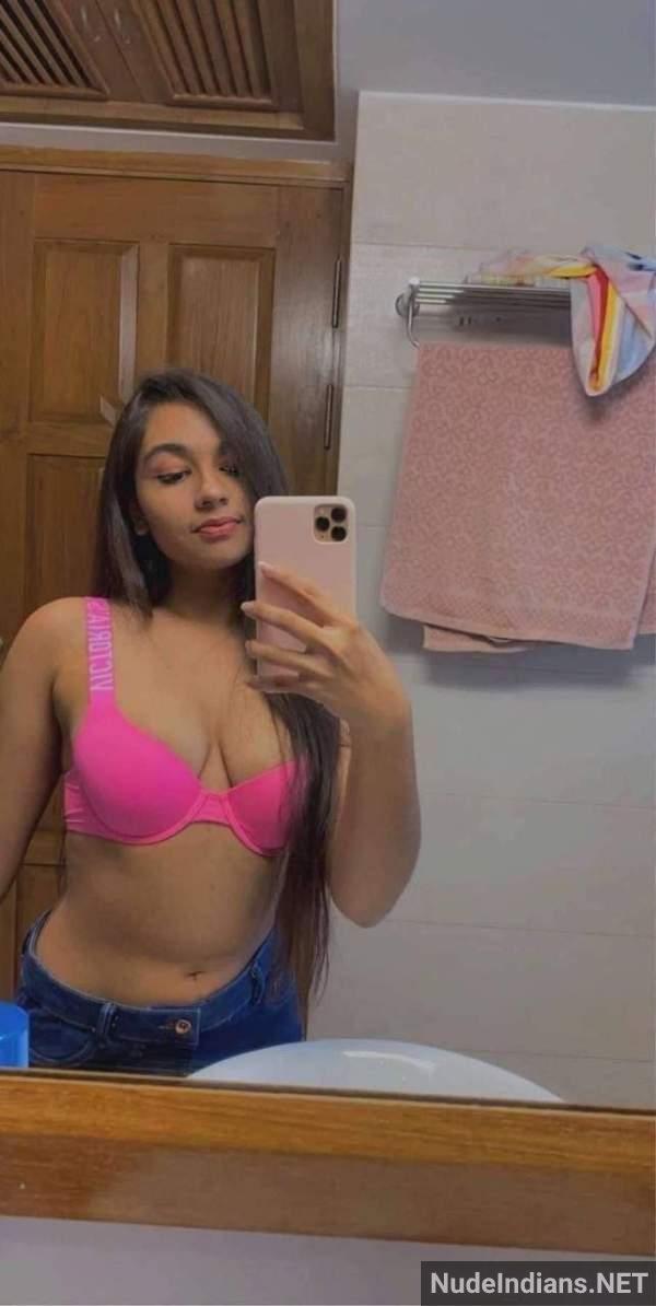 18 college naked indian girl pics 33