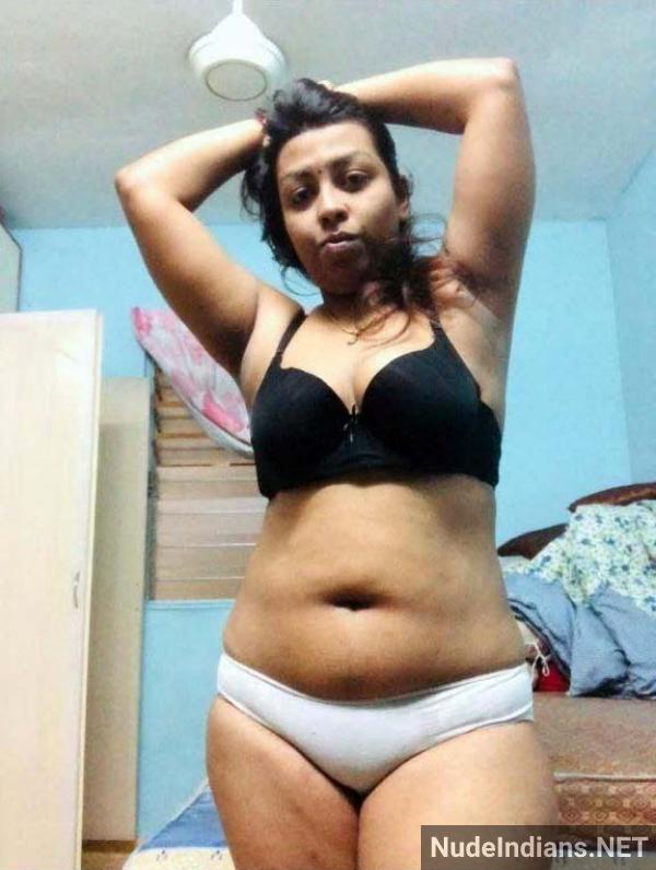 mallu milf desi mom nude pic 14